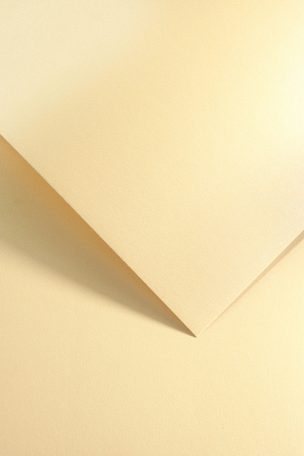 Karton wizytówkowy papier iceland brzoskwiniowy 220 g zestaw 20 arkuszy | eazbiuro.pl | Kup w promocji!