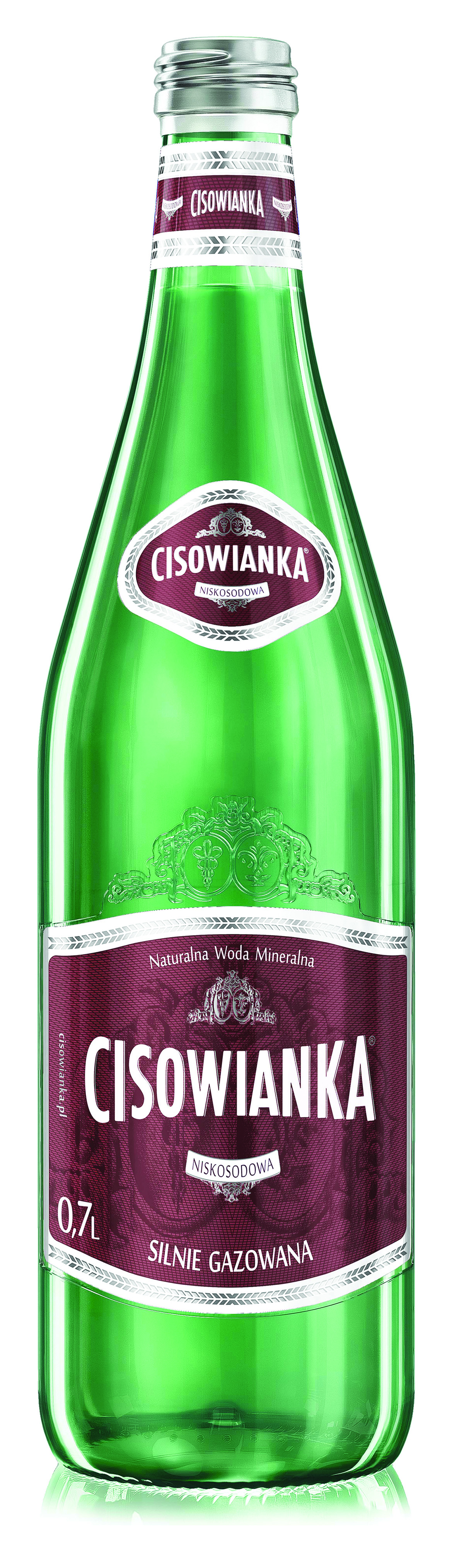 Woda Cisowianka, silnie gazowana, butelka szklana, 0,7l